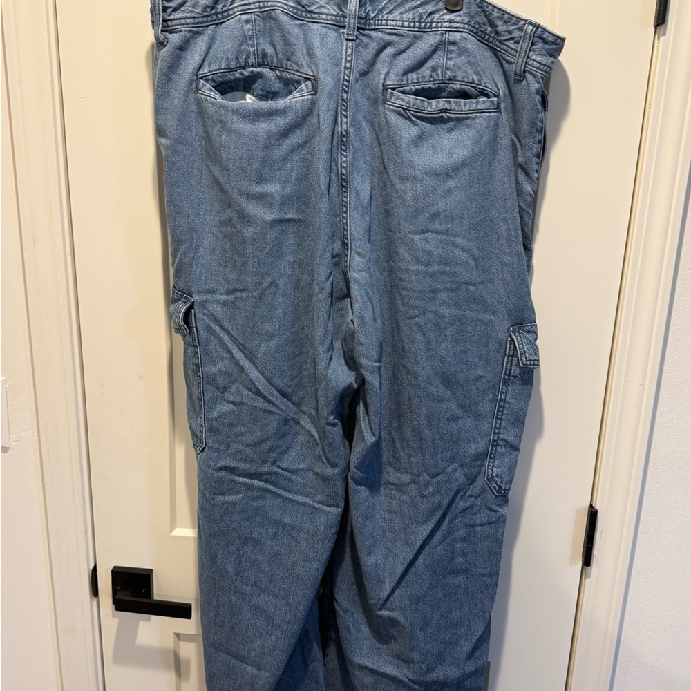 Universal Thread Denim  Wide Leg Jeans - Picture 3 of 9
